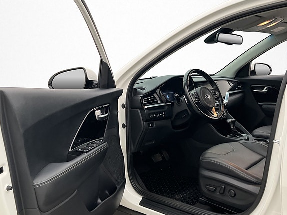 Kia Niro 10 of 30