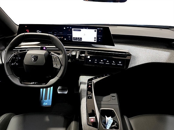 Peugeot 5008 2 of 14