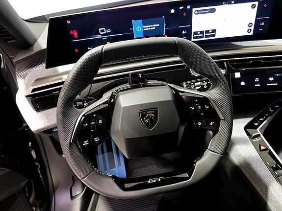 Peugeot 5008 7 of 14