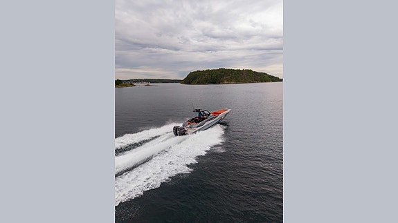 Sunseeker Hawk 38 - 2019 23 of 24
