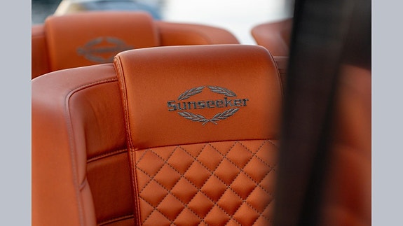 Sunseeker Hawk 38 - 2019 2 of 24