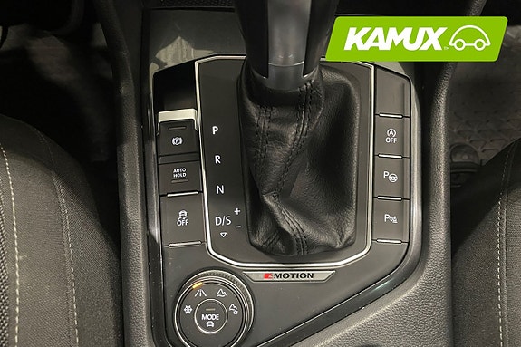 Volkswagen Tiguan 19 of 26