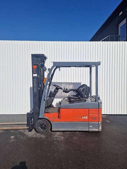 Toyota 7 FBEF 18