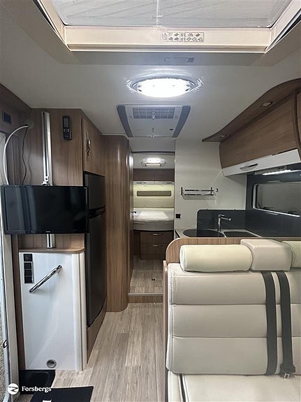 Pilote I 740 C / Alde / AC bodel / Perfekt bil för 4 redo för nya resor / 5 of 18