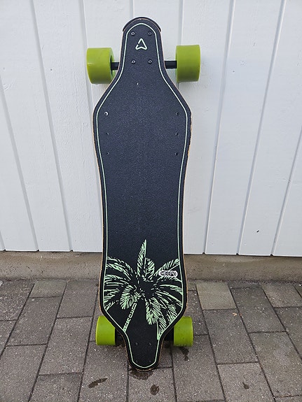 Product image 1 of 8