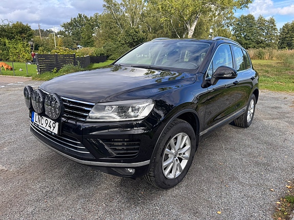 Volkswagen Touareg 8 of 14