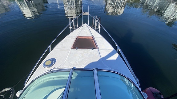 Schaefer Phantom 245 -05 Volvo Penta 5,0 GXI -05 4 of 22