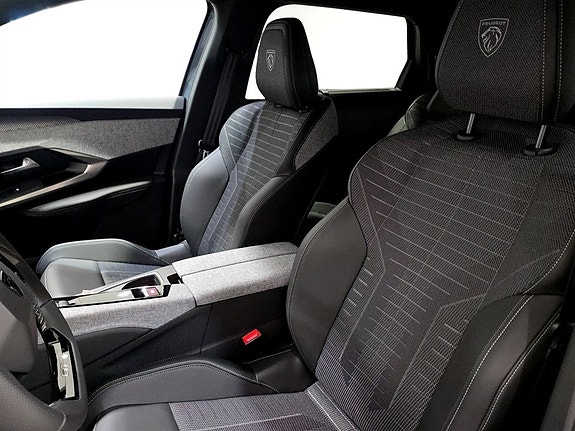 Peugeot 5008 6 of 15