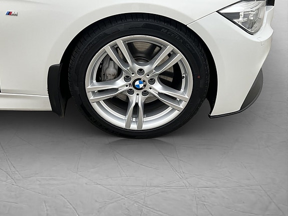 BMW 340i 28 of 28