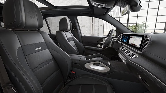 Mercedes-Benz GLE53 2 of 2