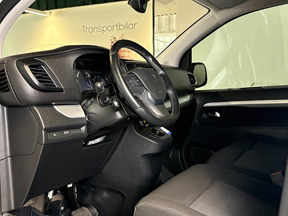 Peugeot Expert 9 of 17