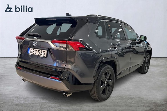 Toyota RAV4 19 of 28