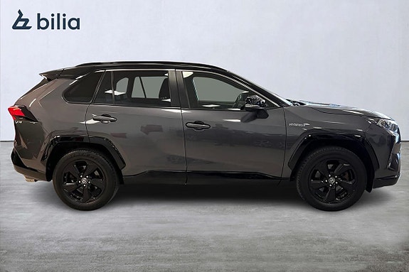 Toyota RAV4 18 of 28