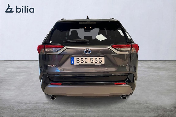 Toyota RAV4 5 of 28