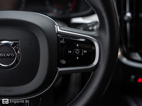 Volvo V60 24 of 30