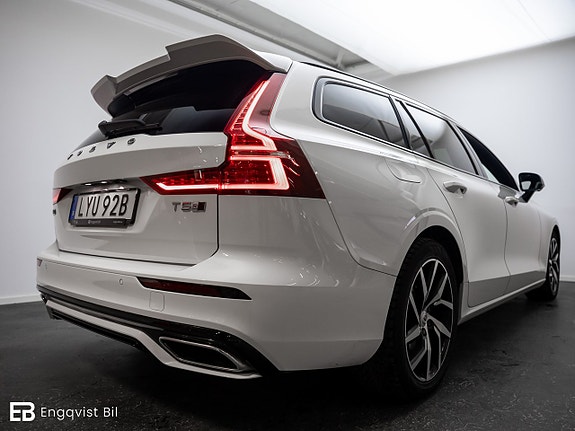 Volvo V60 16 of 30