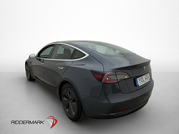 Tesla Model 3 9 of 30