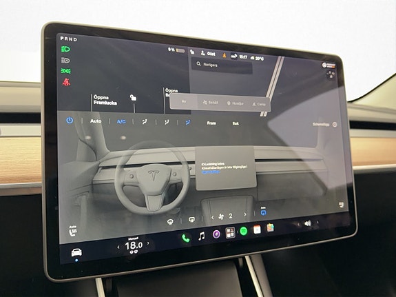 Tesla Model 3 21 of 30