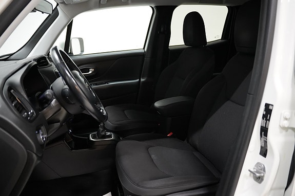 Jeep Renegade 7 of 18