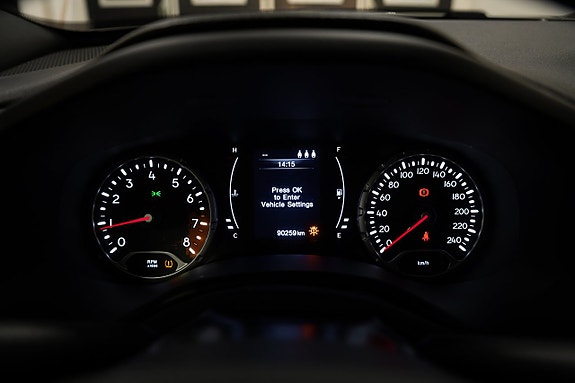 Jeep Renegade 11 of 18