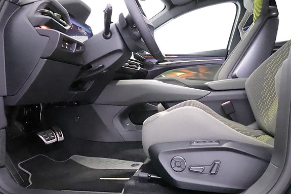 Cupra Raval 7 of 22