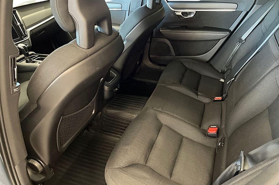 Volvo V90 13 of 22