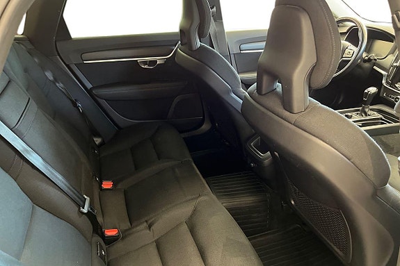 Volvo V90 9 of 22