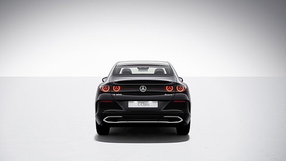 Mercedes-Benz C300 5 of 8