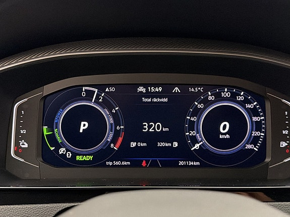 Volkswagen Arteon 18 of 30