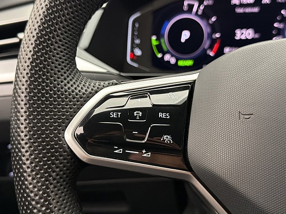 Volkswagen Arteon 17 of 30