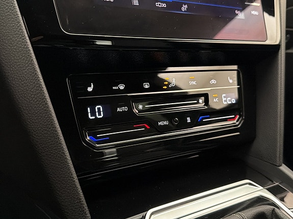 Volkswagen Arteon 25 of 30