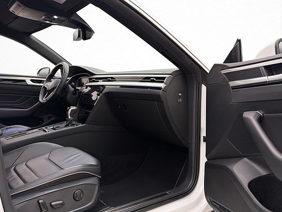 Volkswagen Arteon 29 of 30