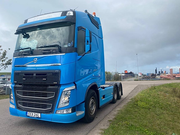 Volvo FH 540 2 of 12