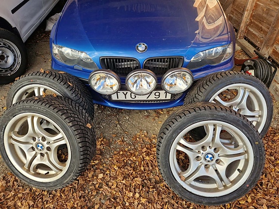 BMW 325Xi 4 of 4