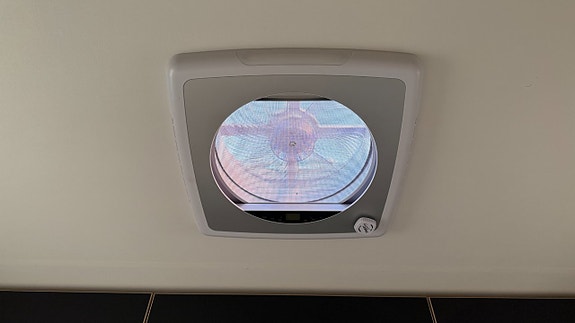 CHALLENGER 337 Etape Edition, Face to face, Lithium, Maxxfan, TV 18 of 22