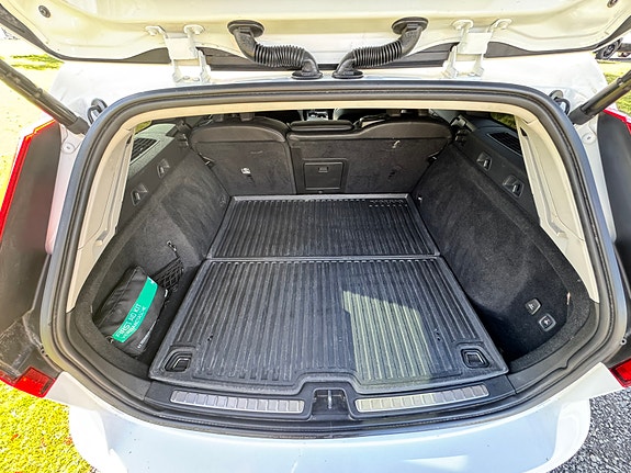 Volvo V60 Cross Country 7 of 7