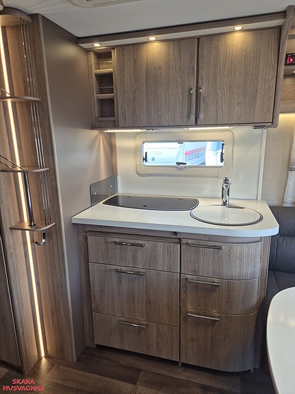 Kabe CLASSIC 560 GLE BK KS 4 of 21