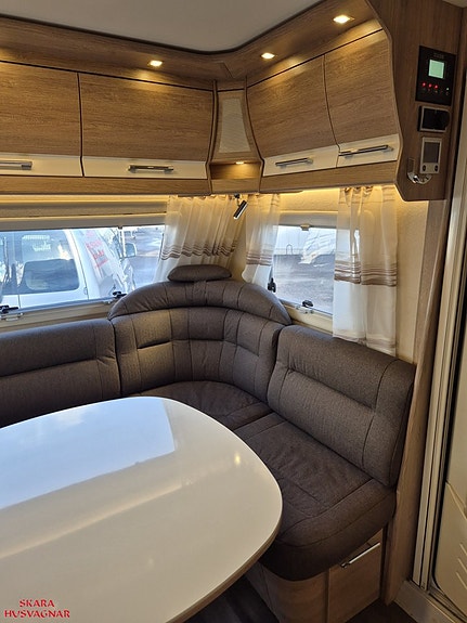 Kabe CLASSIC 560 GLE BK KS 17 of 21