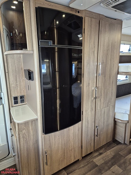 Kabe CLASSIC 560 GLE BK KS 14 of 21