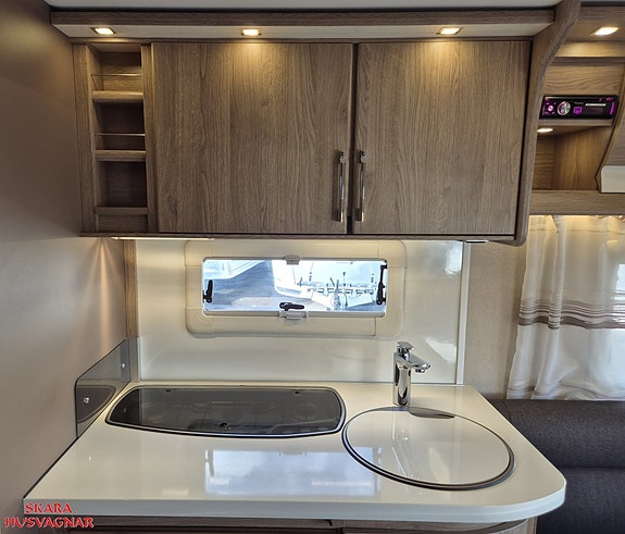 Kabe CLASSIC 560 GLE BK KS 11 of 21