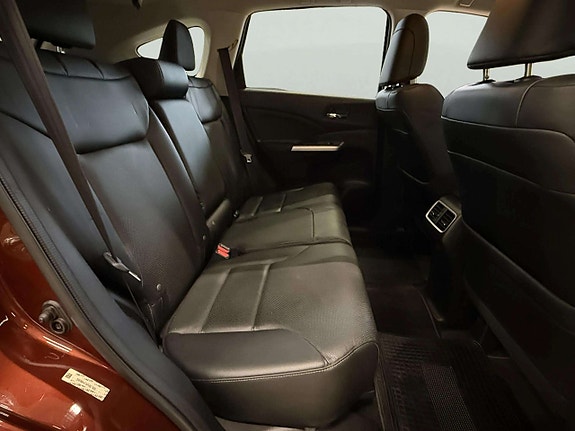 Honda CR-V 15 of 26