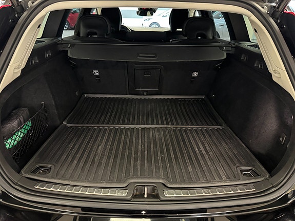 Volvo V60 Cross Country 18 of 22