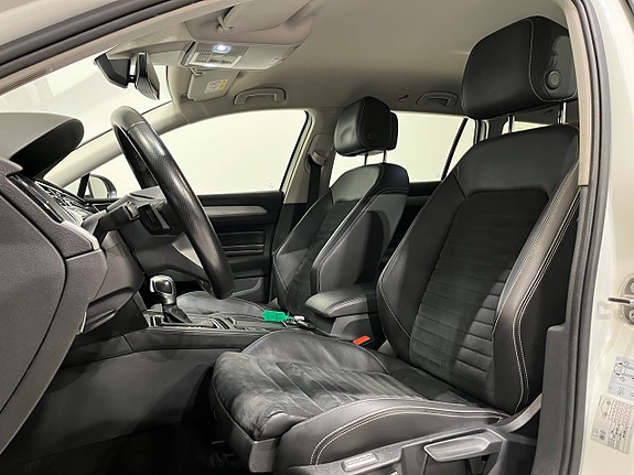 Volkswagen Passat 8 of 21