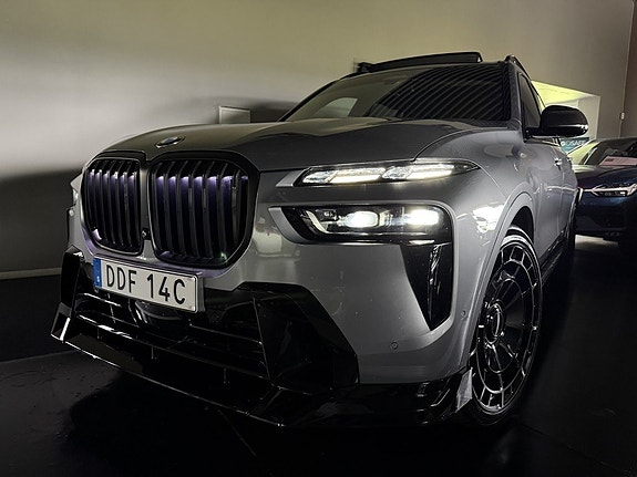 BMW X7 10 of 30