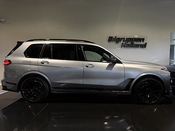 BMW X7 6 of 30