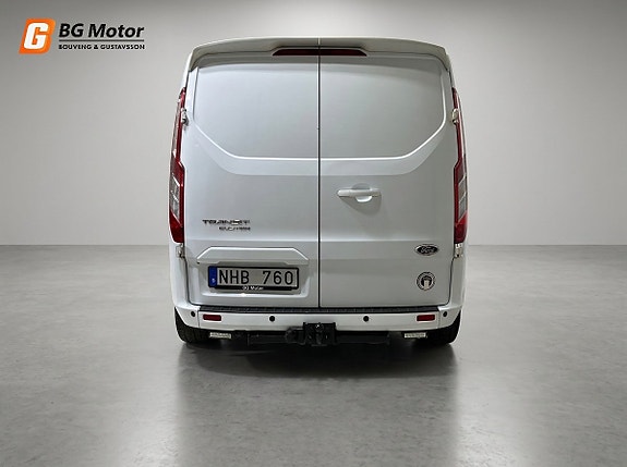 Ford Transit Custom 6 of 18