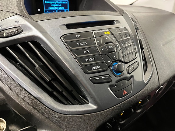 Ford Transit Custom 17 of 18