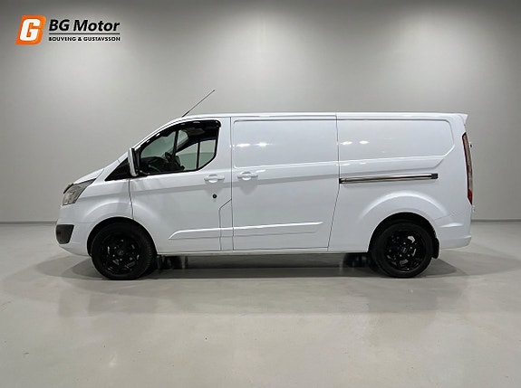 Ford Transit Custom 8 of 18