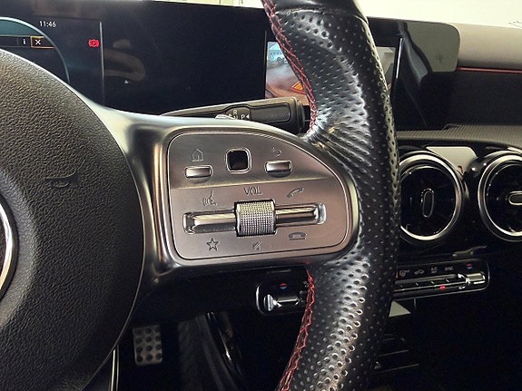 Mercedes-Benz A180 12 of 17
