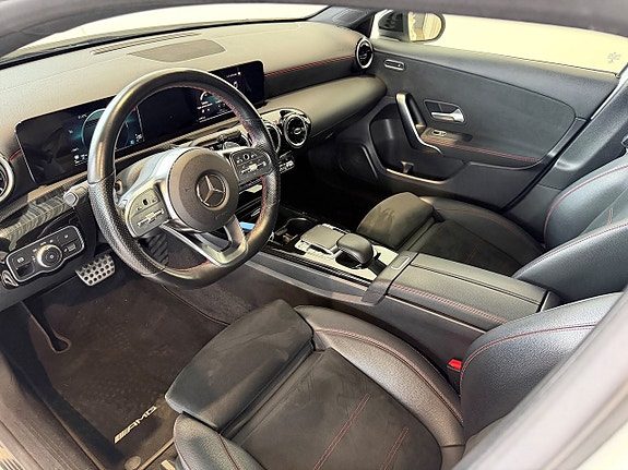 Mercedes-Benz A180 6 of 17